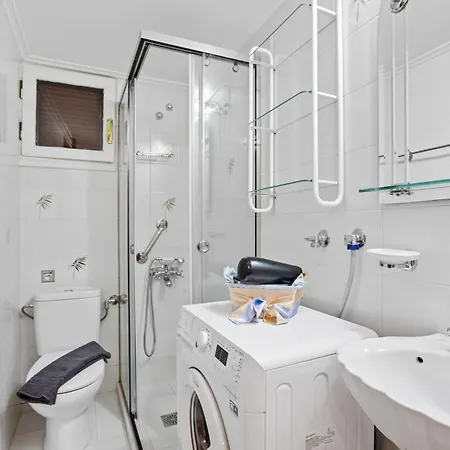 Artistic In Chania Ханья