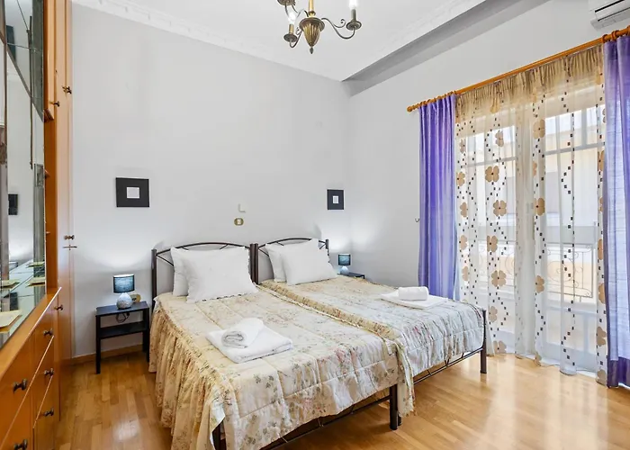 Artistic In Chania La Canea